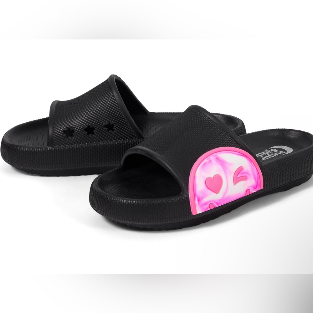 Tween /Little Girl Smile Slides